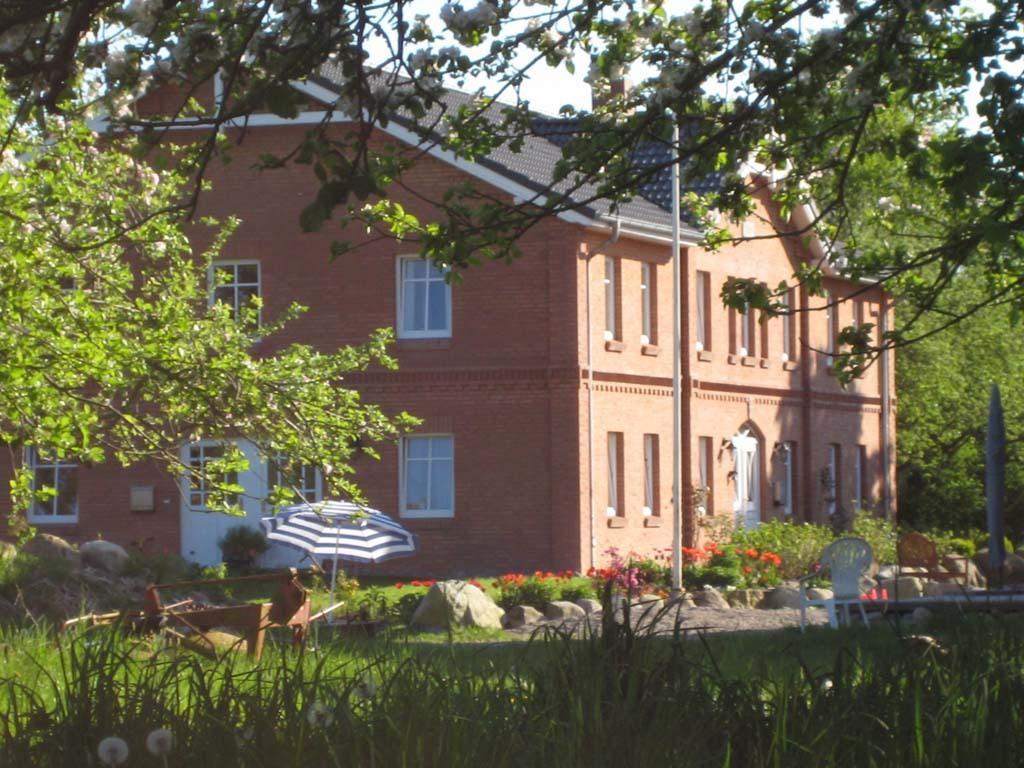 Hof Faasel - Bauernhofurlaub An Der Ostsee Gromitz Bagian luar foto